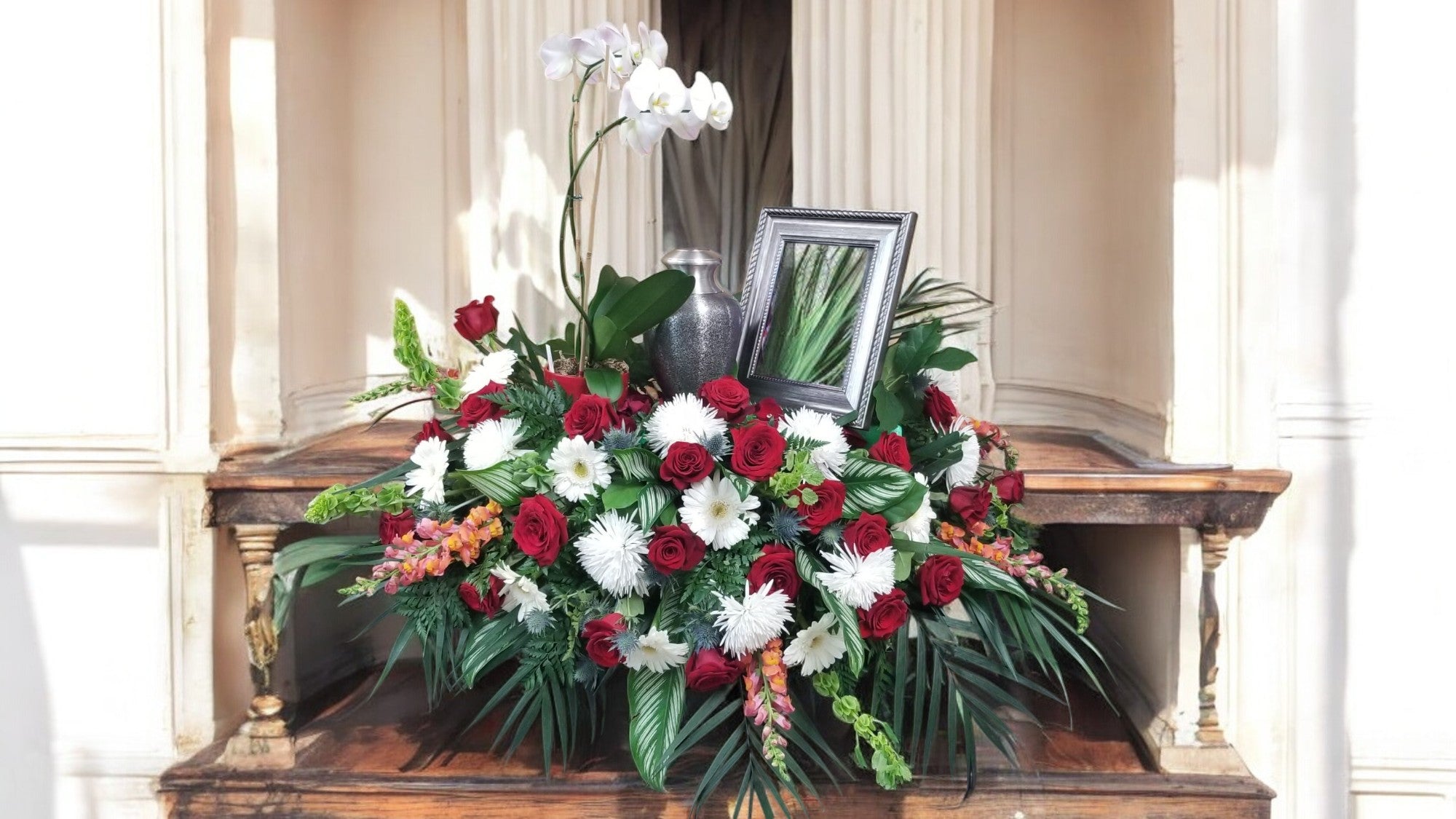 Arrangement Floral pour Urne Funéraire et Photo - Éclat d&