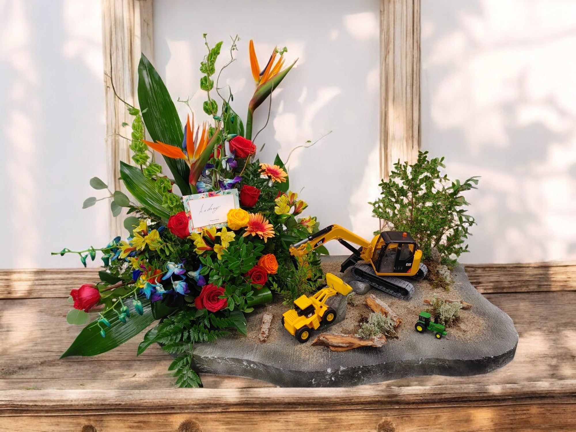 Arrangement Floral pour Urne Funéraire et/ou Photo - Souvenir Coloré