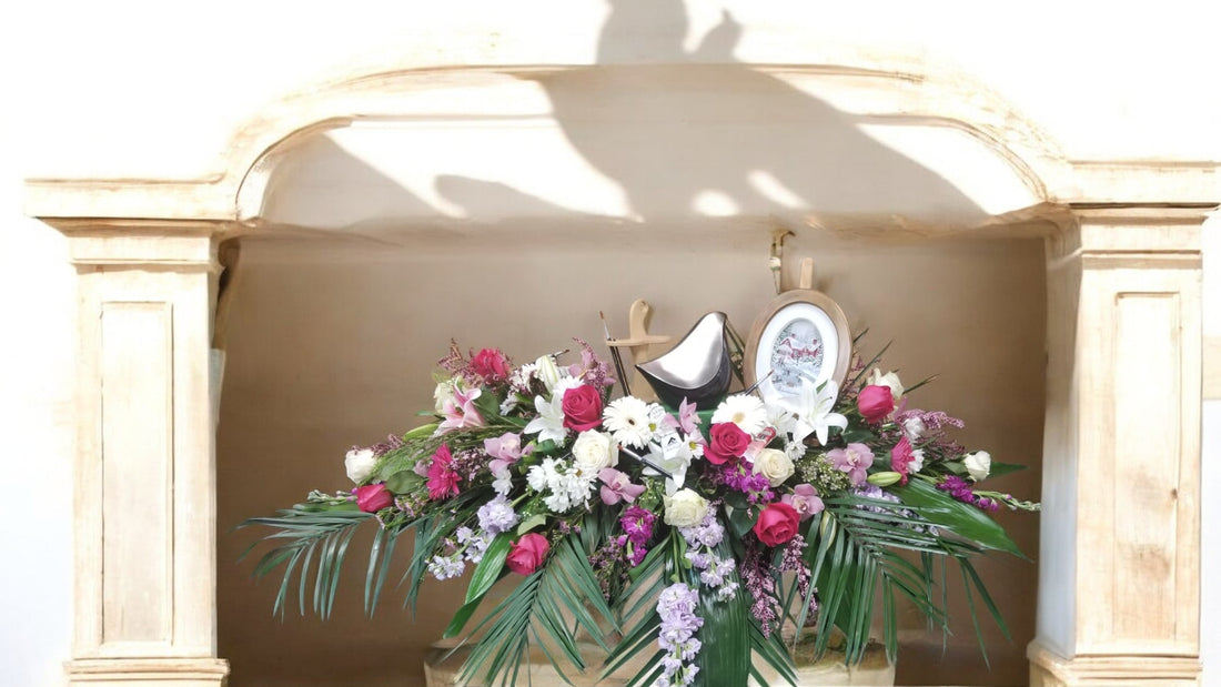 Arrangement Floral pour Urne Funéraire - Souvenir Fleuri