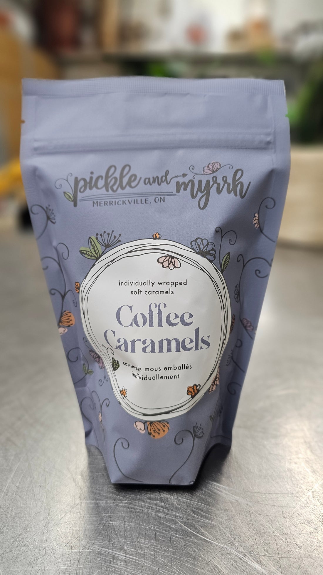 caramel mou, caramel artisanal, caramel fait main, caramel canadien, confiserie artisanale, caramel café, caramel fondant, gourmandise sucrée, cadeau gourmand, sucrerie artisanale