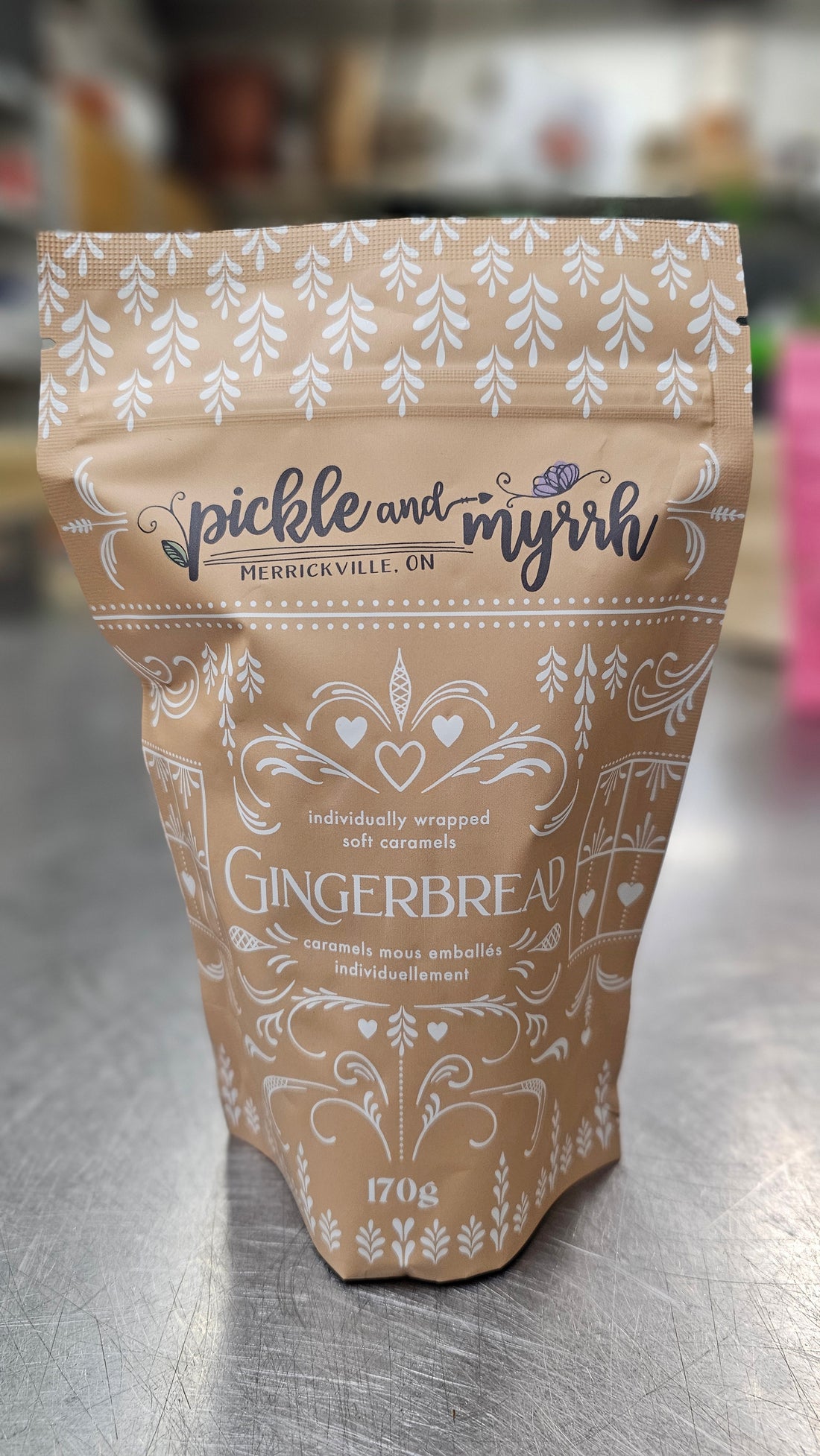 caramel mou, caramel artisanal, caramel fait main, caramel canadien, confiserie artisanale, caramel pain d’épice, caramel fondant, gourmandise sucrée, cadeau gourmand, sucrerie artisanale, caramel de Noël