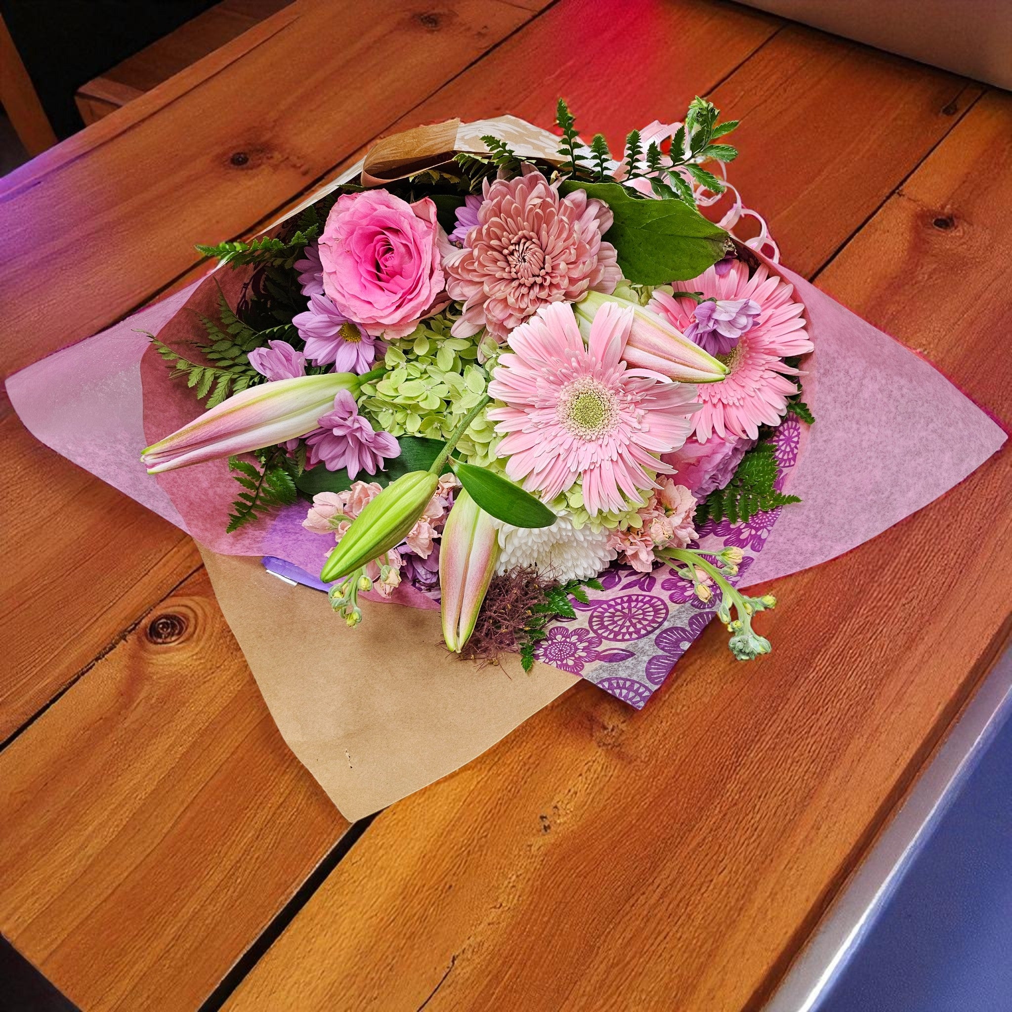 Bouquet Douceur Rosée – Harmonie en Rose et Vert