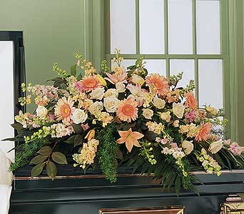 Arrangement de Cercueil - Douceur Pastel et Sérénité