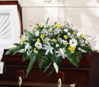 Arrangement de Cercueil - Douceur en Blanc et Jaune